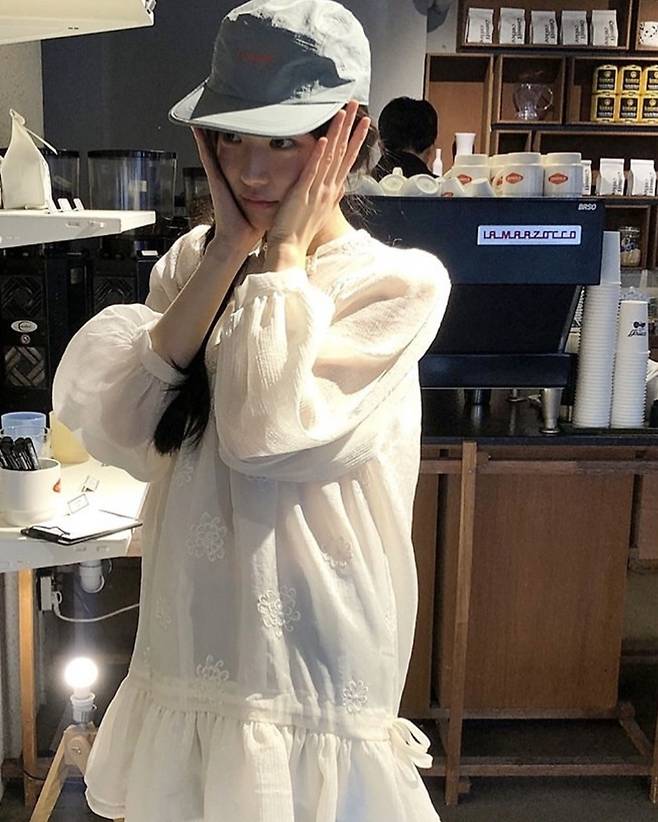 인스타그램 @yoonjiiii