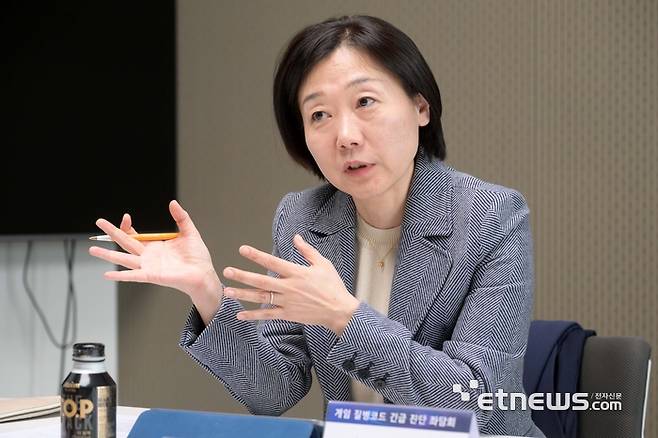 게임 질병코드 긴급 진단 좌담회가 2일 서울 서초구 전자신문 본사에서 열렸다. 송진 한국콘텐츠진흥원 산업정책연구센터장. 김민수기자 mskim@etnews.com