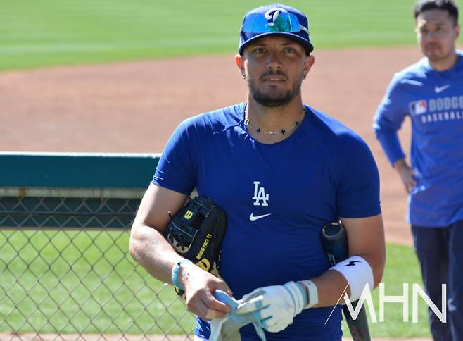 (다저스 유격수 미겔 로하스. 시즌 타율이 8일 현재 0.091로 부진하다)