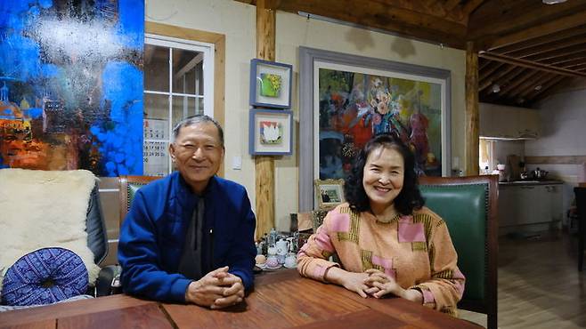 산불 막은 영동군 학산면 문영근 김혜숙 부부(사진=영동군 제공) *재판매 및 DB 금지