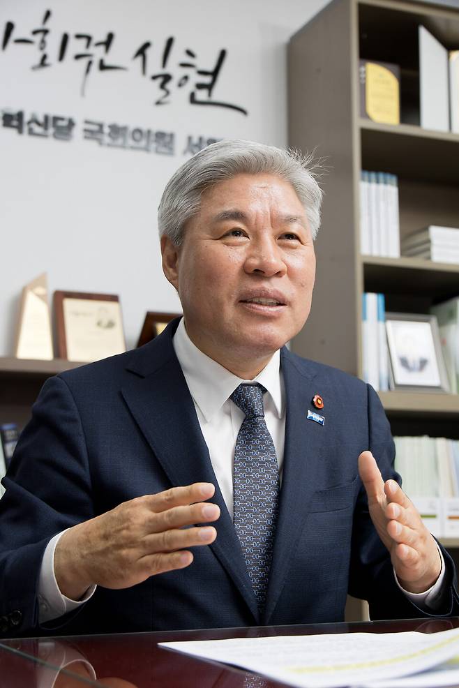 4월7일 오전 국회 의원회관에서 서왕진 조국혁신당 의원이 시사저널과 인터뷰하고 있다. ⓒ시사저널 이종현