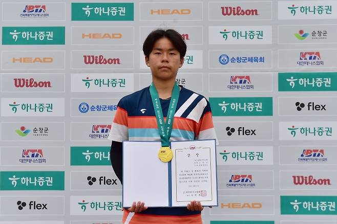 전국주니어대회 14세부에서 우승한 김정민(사진/황서진 기자)