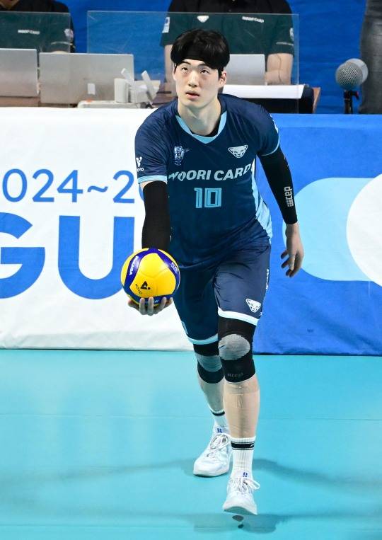 FA 자격을 얻은 우리카드의 박준혁. 사진[연합뉴스]