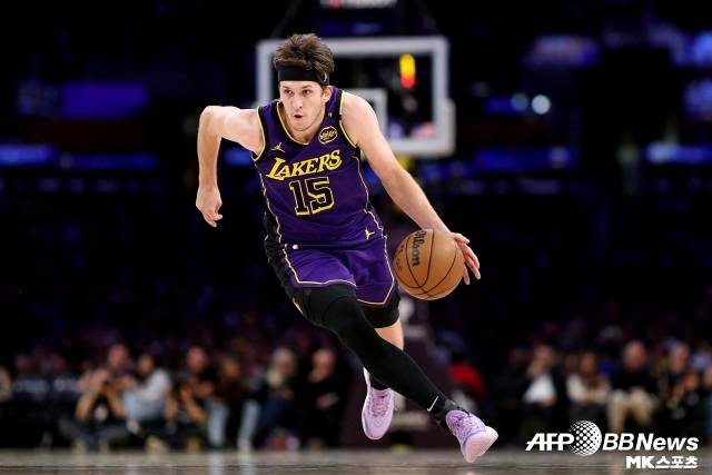 ‘클러치 포인트’는 니콜라 요키치 중심의 트레이드가 성사되려면 오스틴 리브스가 포함되어야 한다고 주장했다. 사진=AFPBBNews=News1