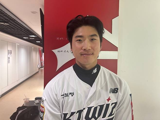 11일 수원 케이티위즈파크에서 열린 SSG 랜더스와 홈경기에서 2타점을 올린 KT 위즈 내야수 장준원. 2025.4.11/뉴스1 ⓒ Nws1 문대현 기자