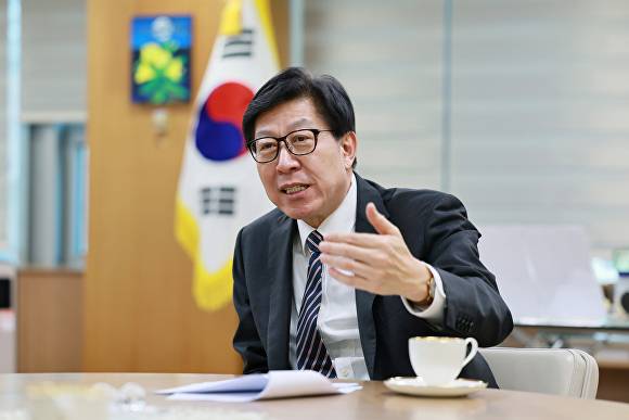 박형준 부산광역시장. [사진=부산광역시]