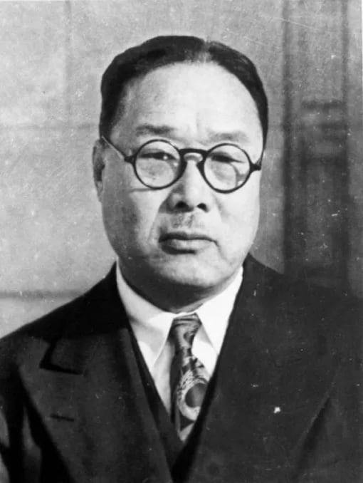 초대 국무총리로 지명됐지만 국회 문턱을 넘지 못한 비운의 정치가 이윤영. 이후 이승만 대통령은 그를 두 차례 더 국무총리로 지명했지만, 연거푸 인준이 부결됐다.