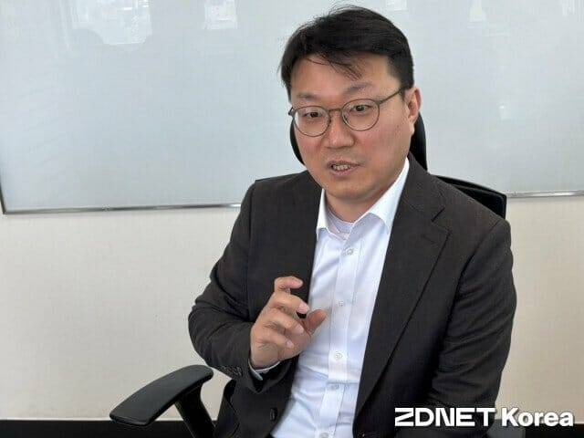 최고 마크애니 대표가 지디넷코리아와 인터뷰를 하고 있다. 퍼듀대 박사 출신으로 삼성SDS 등을 거쳐 아버지가 창업한 마크애니에 2016년 합류, 2019년 공동대표가 됐다.