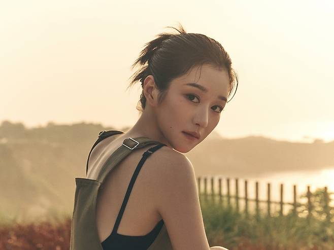 배우 서예지. /데이즈드·그림공작소