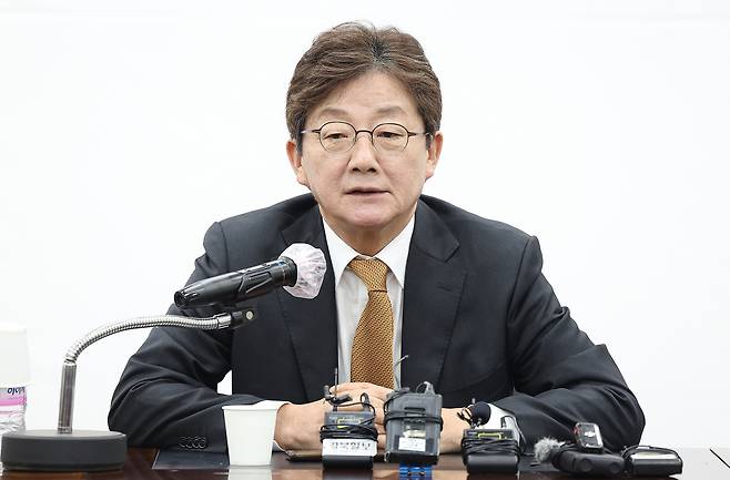 국민의힘 유승민 전 의원이 지난 11일 대구 수성구 국민의힘 대구시당에서 열린 기자 간담회에서 발언하고 있다. [연합뉴스]