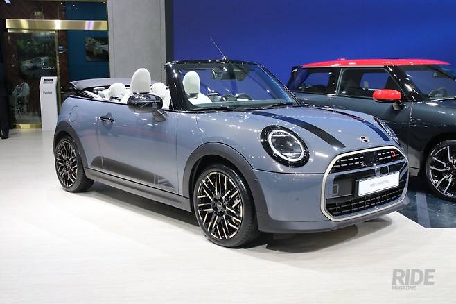 미니 쿠퍼 컨버터블