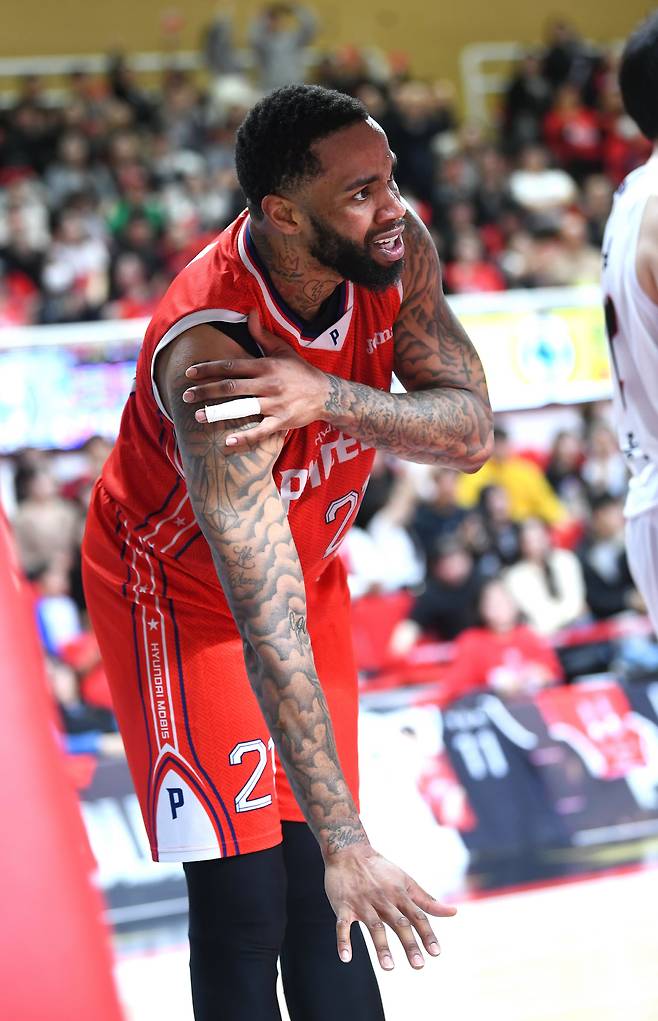 숀 롱은 시리즈 최고의 변수가 됐다. 사진제공=KBL