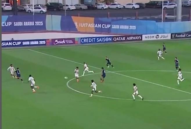 다니의 기가막힌 도움. AFC SNS