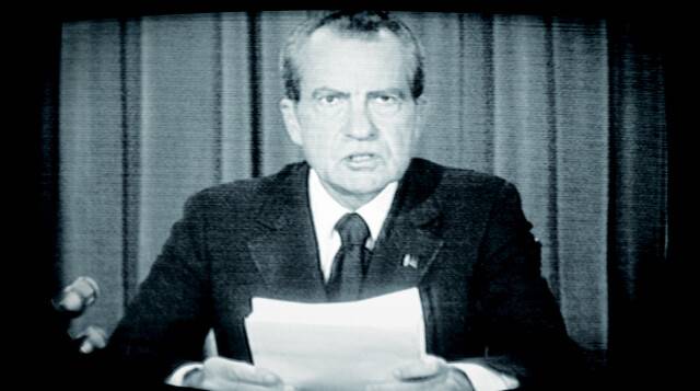 1974년 8월8일, 리처드 닉슨 미국 대통령이 사임 발표를 하고 있다. 한겨레 자료사진