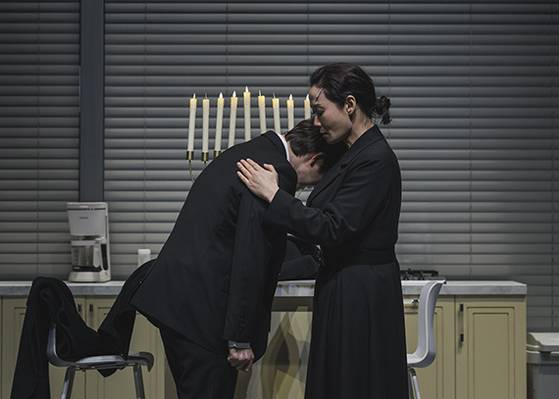 국립극단 ‘그의 어머니’. [사진 국립극단]