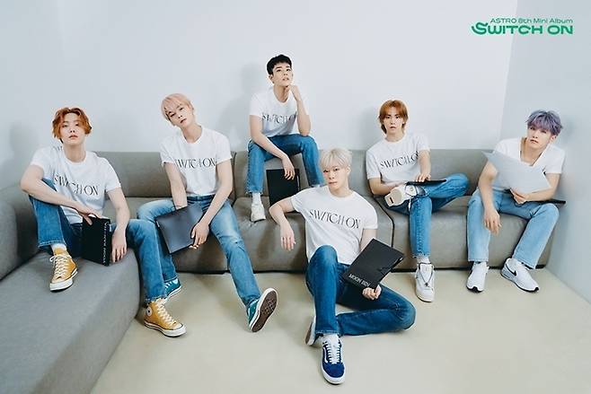 그룹 아스트로. 판타지오 제공