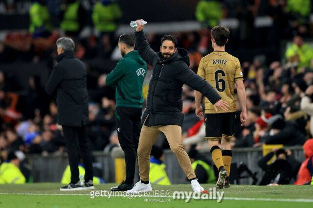 맨유 아모림 감독은 팀 재건을 위해 이번 여름 이적 시장때 선수들을 헐값에 매각할 예정이다. /게티이미지코리아