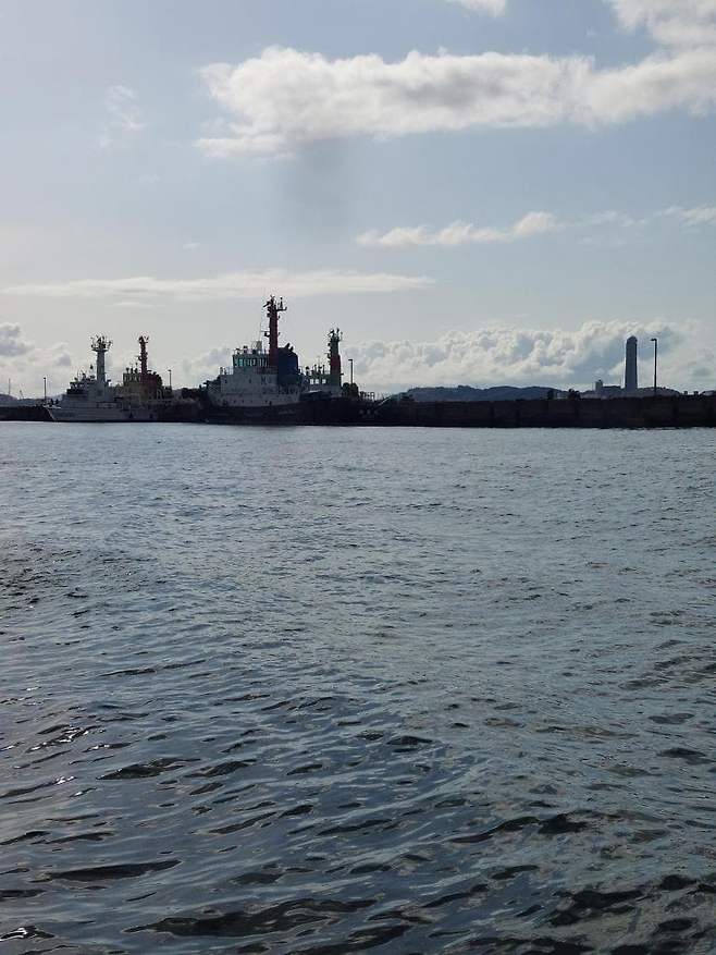 7fed8273b58668f551ee83e74f827473c48d5fadbd17ef2b12aa9da220351577