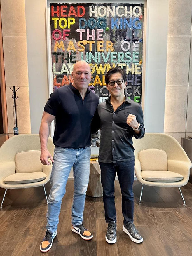 왼쪽부터 데이나 화이트 UFC 회장 겸 최고경영자, 사카키바라 노부유키 Rizin 대표. 사진=RIZIN FF