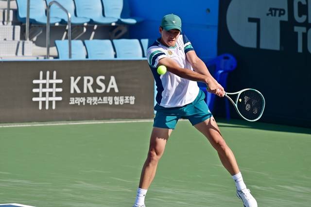 경기에 집중하는 권순우. /사진=부산오픈챌린저조직위원회 제공