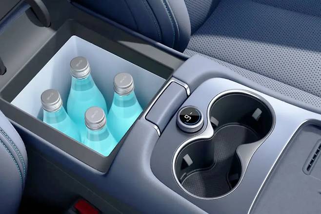 BYD 씨라이언 07 DM 실내