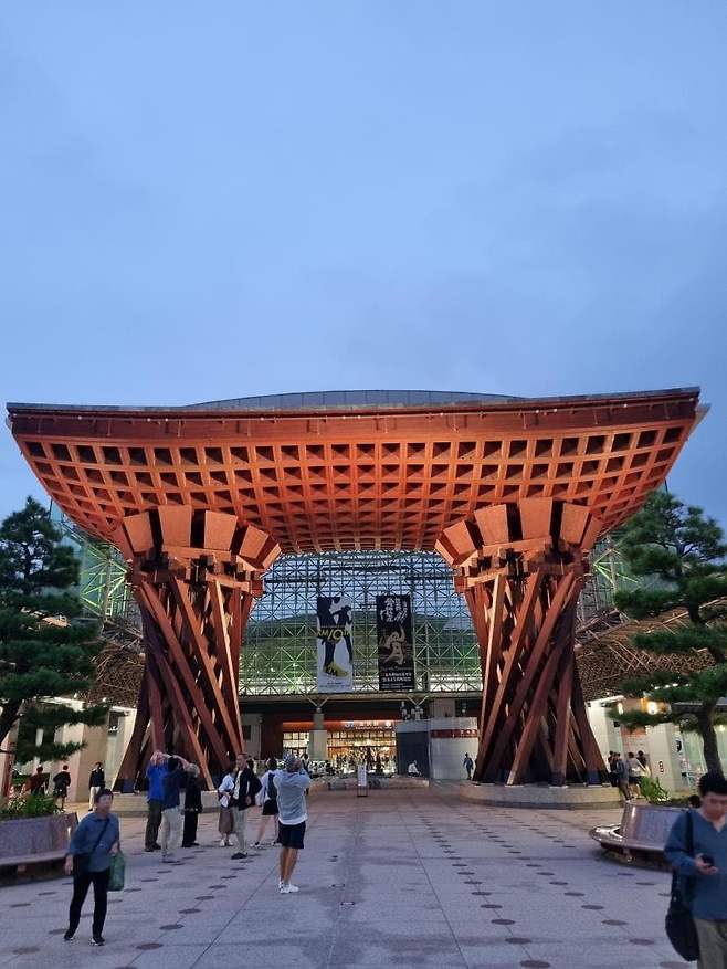 7fed8272b48268f451ee81e146857373ce8c1880bedab4288fa768d375f321ed