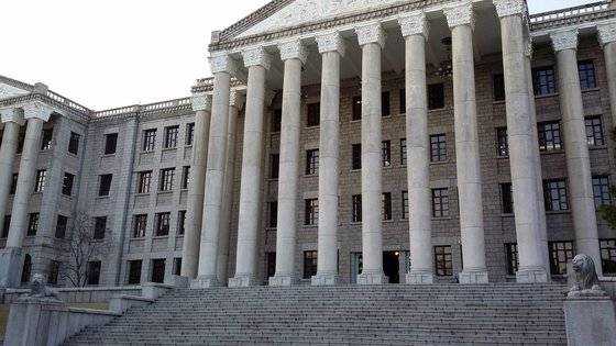 [단독]\'고3 불법과외 의혹\' 경희대 음대 교수 검찰 송치