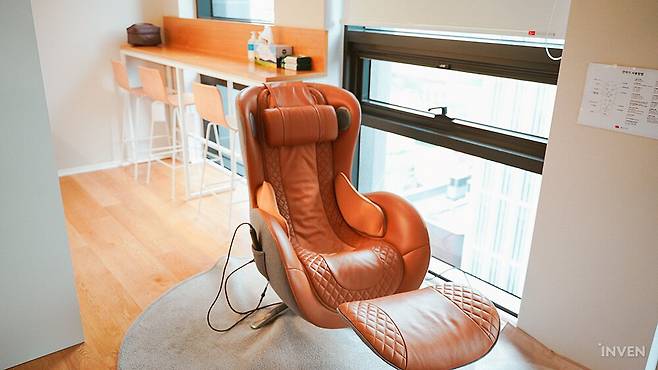 ▲ 안마의자를 비롯해