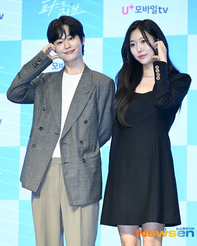 왼쪽부터 한세진, 성지연