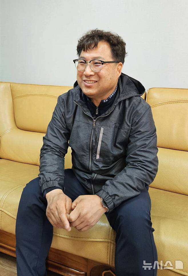 [창원=뉴시스] 강경국 기자 = 경남 창원시 마산회원구 내서읍 도시개발팀 고재일 주무관. 2025.04.16. kgkang@newsis.com