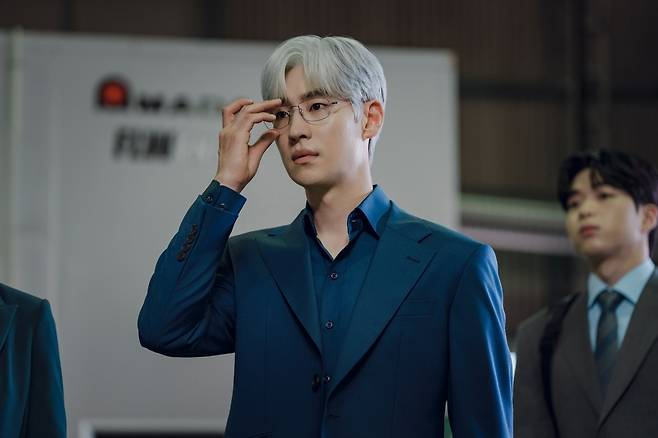 JTBC 드라마 ‘협상의 기술’에서 윤주노 역을 연기한 배우 이제훈 출연장면. 사진 JTBC