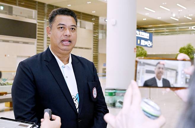 키아티퐁 태국 배구 국가대표팀 감독. /사진=KBSN 제공