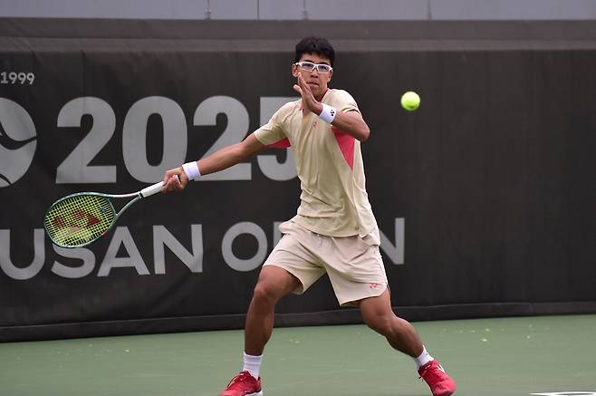 17일 정현의 2회전 경기 모습.  [부산오픈 챌린저 대회 조직위원회 제공. 재판매 및 DB 금지]