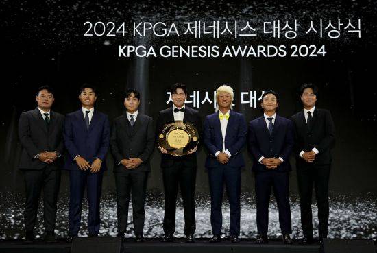KPGA 투어는 제네시스 포인트 상위 선수에게 다양한 해외 진출 기회를 준다. KPGA