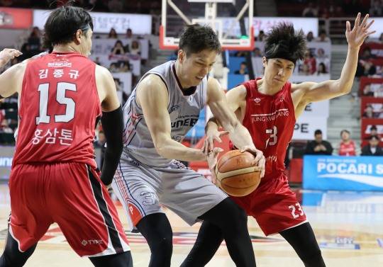 끝까지 해보자. 사진[연합뉴스]