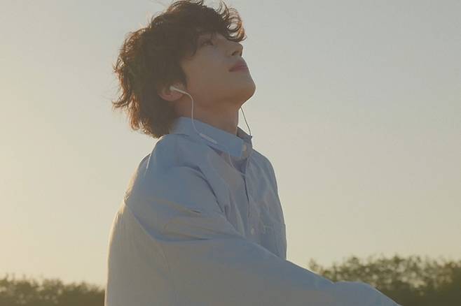 가수 한승우. 아우라엔터테인먼트 제공