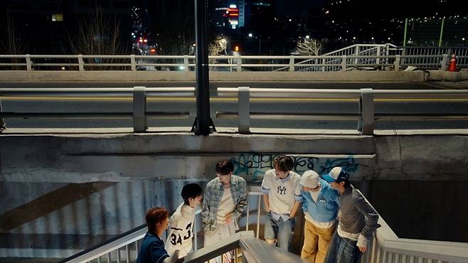 플레디스 엔터테인먼트(PLEDIS)
