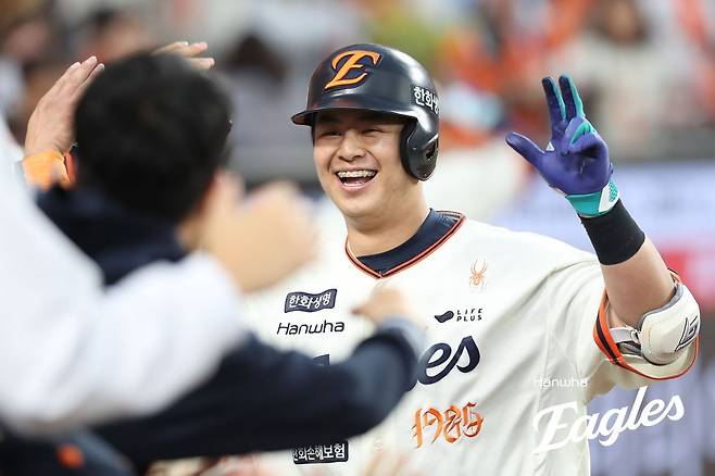 한화 이글스 노시환은 19일 열린 KBO리그 대전 NC 다이노스전에서 시즌 7호 홈런을 터뜨렸다. (한화 이글스 제공)