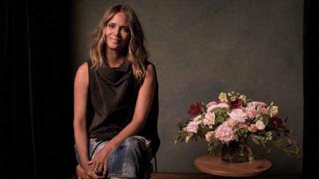 할리 베리는 흑인 여배우로는 유일무이하게 아카데미 여우주연상을 수상했다. 흑인 여성이기에 그의 연기 이력 역시 험난했다. 애플TV플러스 제공