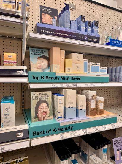 지난 2월 초 미국 대형 소매업체인 타겟에 들어선 K-뷰티 섹션. 사진 언락드브랜드