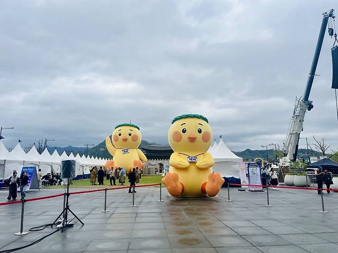 19일 서울 광화문 광장 일대에서 ‘2025 부활절 퍼레이드’가 개최된다. [김현경 기자]