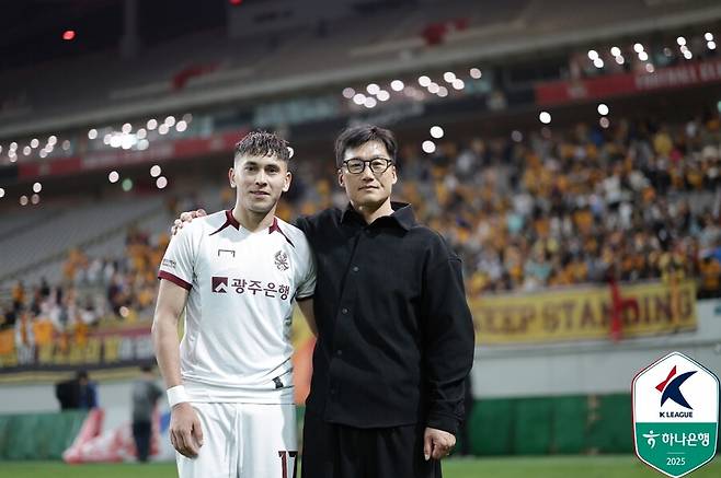 ▲ 19일 오후 서울월드컵경기장에서 FC서울과 광주FC의 하나은행 K리그1 2025 10라운드가 펼쳐졌다. 경기 결과 광주가 2-0으로 이겨 서울전 5연승을 달렸다. ⓒ 한국프로축구연맹