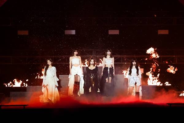 사진= 쏘스뮤직 제공 / 그룹 르세라핌.