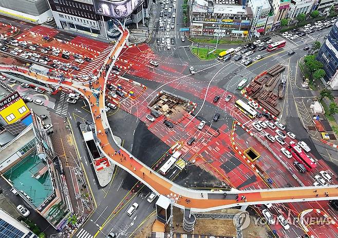 복잡한 광주도시철도 2호선 공사구간 [연합뉴스 자료사진]