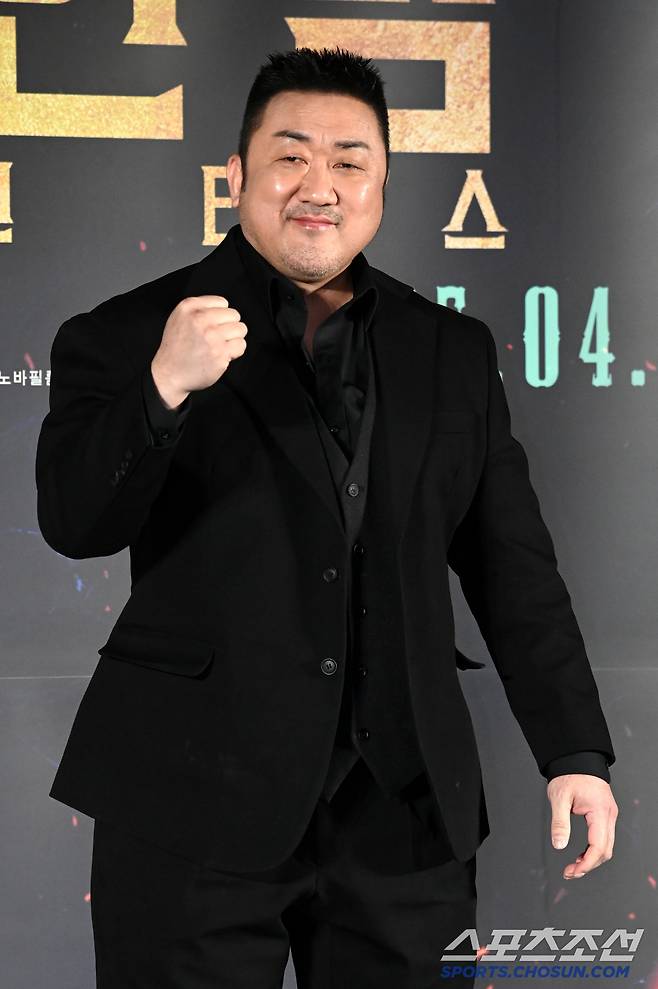 2일 롯데시네마 건대입구에서 열린 영화 '거룩한 밤: 데몬 헌터스'의 제작보고회, 마동석이 포즈를 취하고 있다. 허상욱 기자 wook@sportschosun.com/2025.04.02/