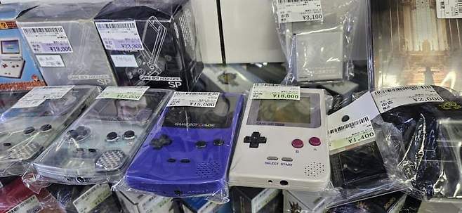 7fed8273b58668fe51ee82e643847473aa89c80d82c638f8cff5dcdcf0b8a66a