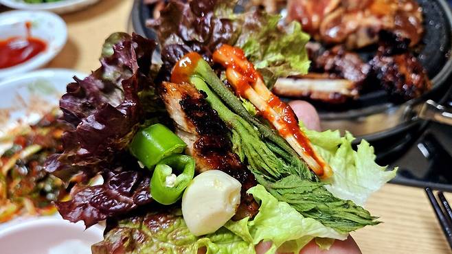 20250420_205710.jpg 집에서 돼지갈비집 느낌을 내고 싶을땐?