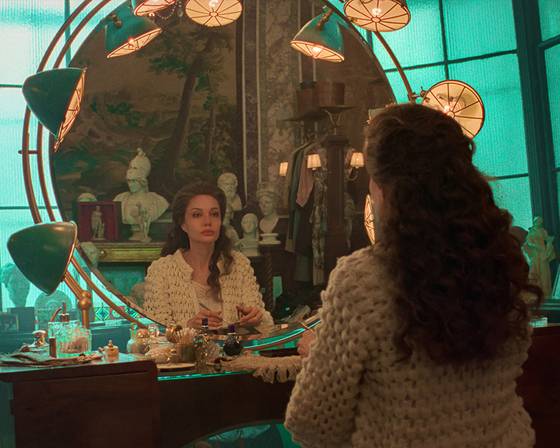 졸리는 작가주의 영화 '마리아'를 통해 인생 연기를 펼쳤다는 평가를 받았다. [사진 판시네마]