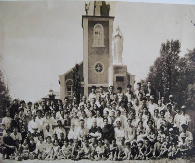 ▲ '강릉 주문진성당'이 강원특별자치도 최초로 도 지정 등록문화유산으로 지정 고시됐다.(1960년대 모습) ⓒ강릉시