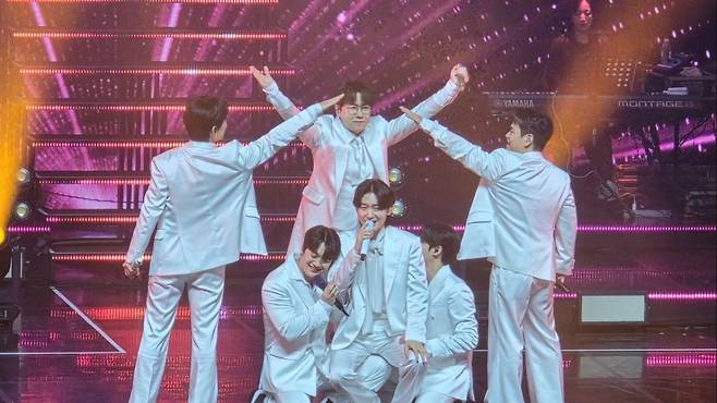 '부산갈매기' 떼창까지..김용빈·손빈아·천록담·춘길·최재명·추혁진 '미스터트롯3' 전국투어 부산 콘서트 성료